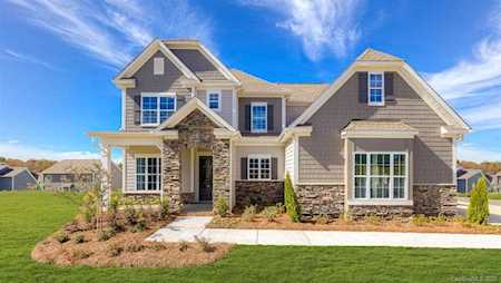 2384 Creekview Dr Waxhaw, NC 28173