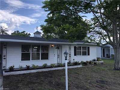 1425 Charles Rd Fort Myers, FL 33919