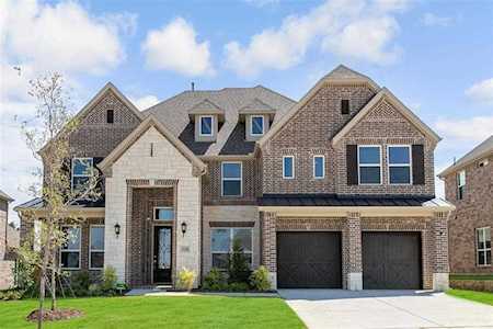 9190 Autumn Glen Drive Frisco, TX 75035