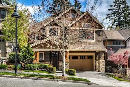 2354 NW Harmony Wy Issaquah, WA 98027
