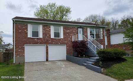 4400 Chenny Ln Louisville, KY 40299