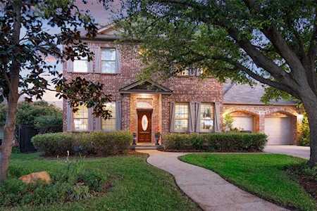 907 Homestead Lane Grapevine, TX 76051