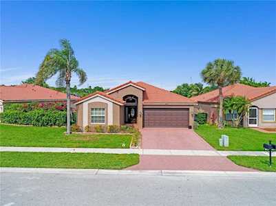 3654 Chesapeake Ct Wellington, FL 33414