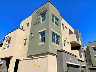11270 Hidden Peak Ave #212 Las Vegas, NV 89135