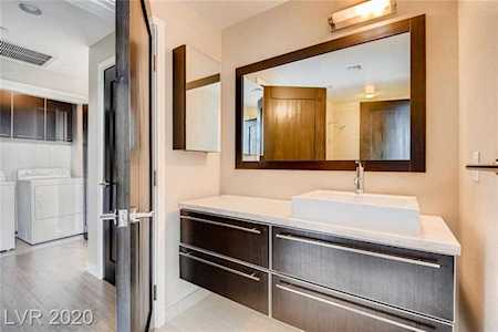 8925 Flamingo #309 Las Vegas, NV 89147