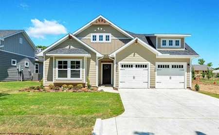 509 Betchan Street Lake Dallas, TX 75065