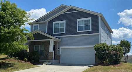 2016 Yellow Daisy Dr Matthews, NC 28104