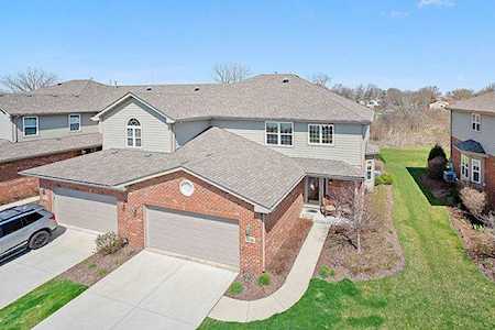 19748 Mulroy Circle Tinley Park, IL 60487