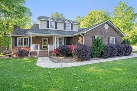 214 Timberlane Dr Belmont, NC 28012