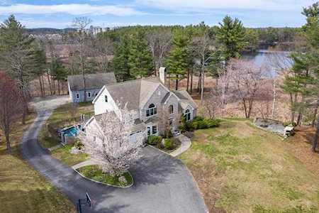 62 Spectacle Pond Rd Littleton, MA 01460