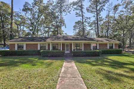1605 Sharon Road Tallahassee, FL 32303