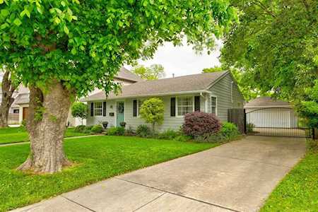832 Edgefield Road Fort Worth, TX 76107
