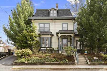125 Brooks Ave #2 Arlington, MA 02474