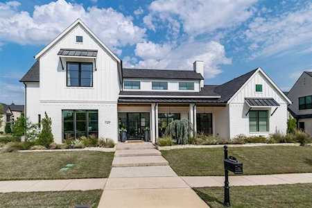 1129 La Salle Lane Southlake, TX 76092