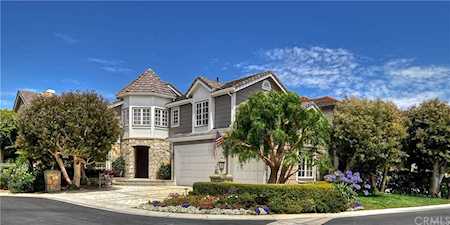 19372 Woodlands Drive Huntington Beach, CA 92648