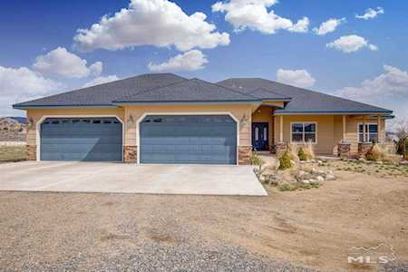 381 Angelina Circle Main House And Guest House Wellington, NV 89444-0000