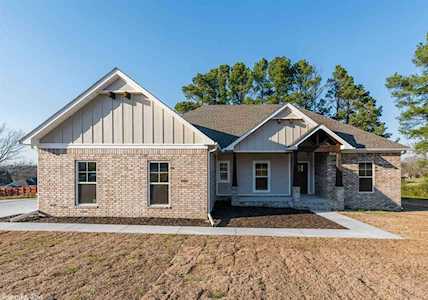 58 Miller Rd Greenbrier, AR 72058