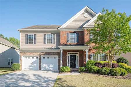 1036 Mclaren Dr Belmont, NC 28012