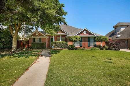 2000 Tarrant Lane Colleyville, TX 76034