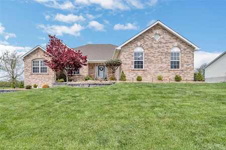1215 Highland Circle Dr Wentzville, MO 63385