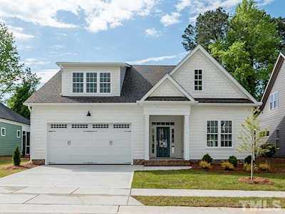 1376 Patriot Points Way Fuquay Varina, NC 27526