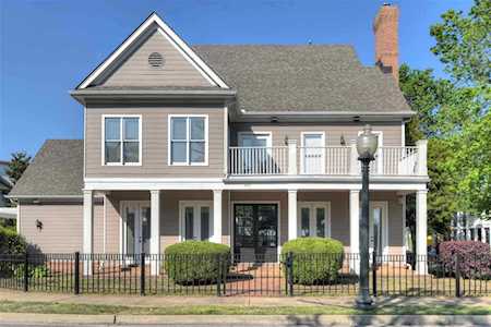 989 River Currents Dr Memphis, TN 38103