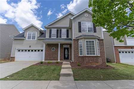 9617 Cheery Meadow Dr Huntersville, NC 28078