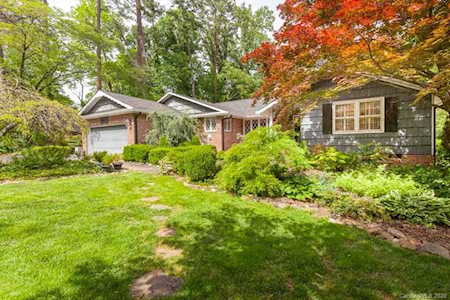 518 Wonderwood Dr Charlotte, NC 28211
