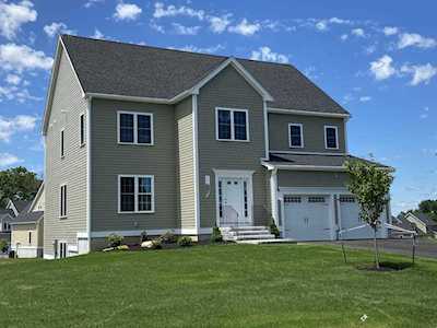 98 Magill Drive Grafton, MA 01519