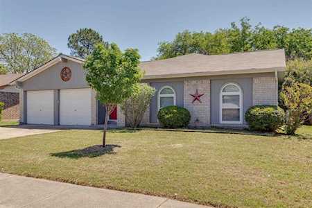 6408 Dorchester Trail North Richland Hills, TX 76182