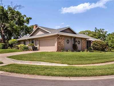 310 Spring Valley Dr Altamonte Springs, FL 32714