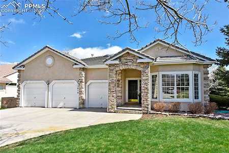 3815 Edgecliff Court Colorado Springs, CO 80904