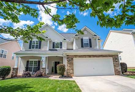 10346 NW Falling Leaf Dr Concord, NC 28027
