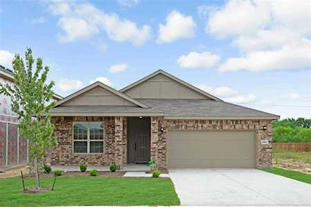 8004 Spritsail Lane Fort Worth, TX 76179