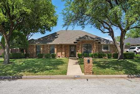6621 Diamond Ridge Drive North Richland Hills, TX 76180