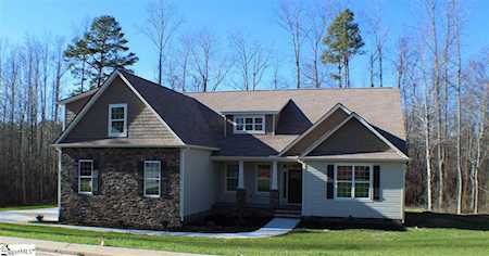110 Mckenna Dr Pelzer, SC 29669
