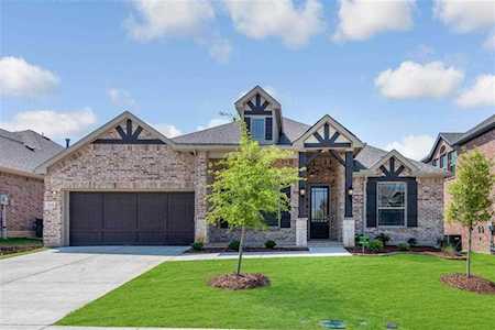 332 Cunningham Court Celina, TX 75009