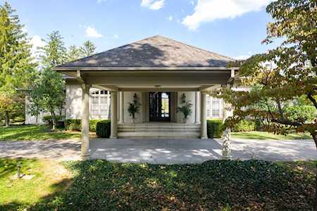 5401 Orchard Ridge Ln Louisville, KY 40222