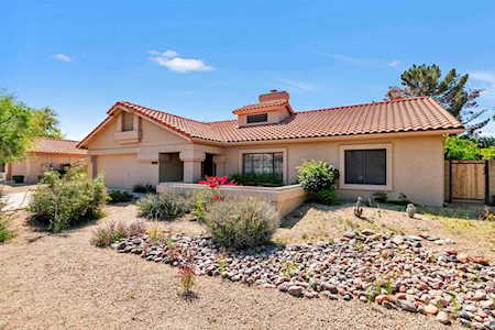 945 E Verde Lane Tempe, AZ 85284