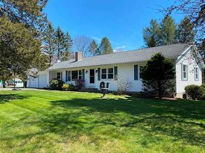72 Sterling Street West Boylston, MA 01583
