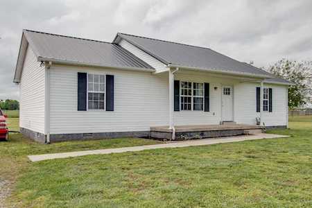 206 Cayenne Rd Bell Buckle, TN 37020