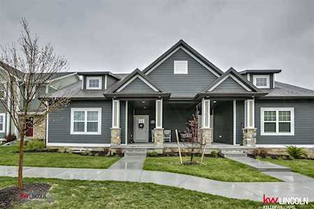 7238 Kentwell Ln Lincoln, NE 68516
