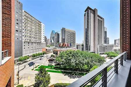 2011 Cedar Springs Road #304 Dallas, TX 75201