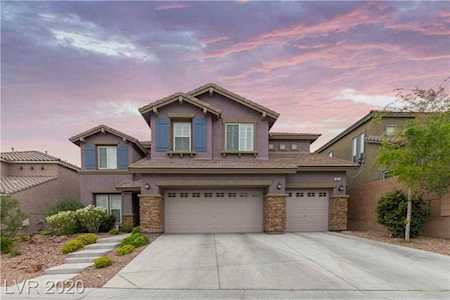 10211 Radcliffe Peak Ave Las Vegas, NV 89166