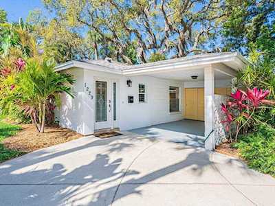 1229 Moonmist CIRCLE #6 Siesta Key, FL 34242