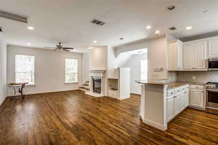 6642 Airline Road University Park, TX 75205