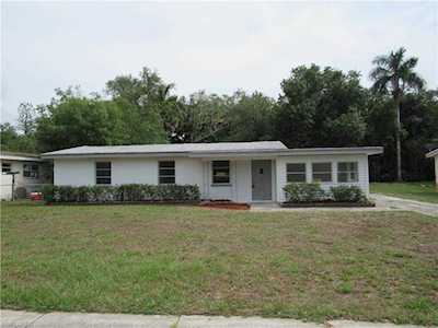 2366 Victoria Ave Fort Myers, FL 33901