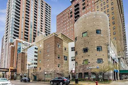 40 E 9th St #901 Chicago, IL 60605