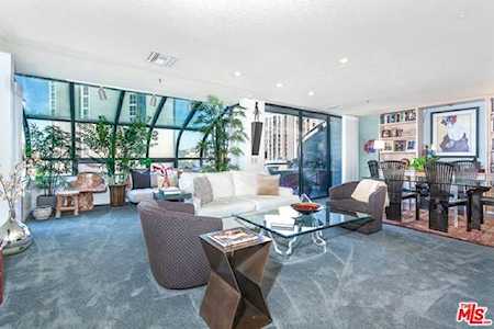880 W 1st Street #406 Los Angeles, CA 90012