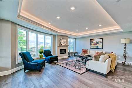 3075 West Crescent Rim Drive #104 #104 Boise, ID 83706